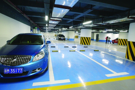 停车场.jpg 停车场.jpg